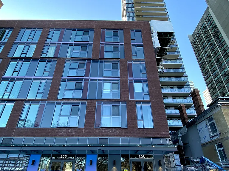 308 Jarvis St #1302 — Photo 1