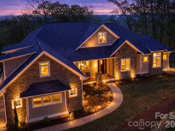 128 Saddle Ridge Dr, Alexander, NC 28701