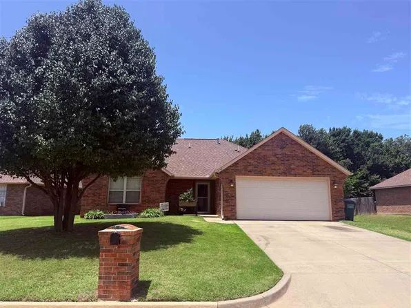 801 N Methodist Ave, Perkins, OK 74059