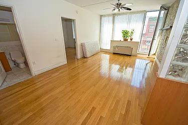 Rented by Nolita Group