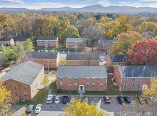 Grandin Greenway Apartments, Roanoke, VA 24015