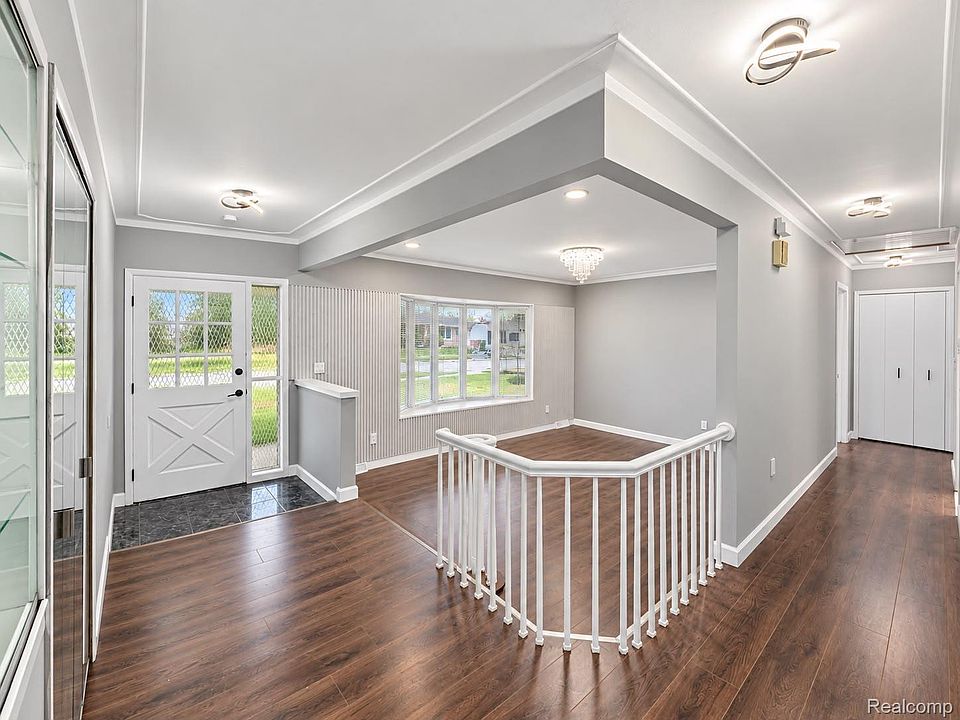 30345 Lund Ave, photo 10