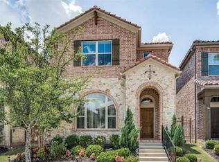 6679 Deleon St, Irving, TX 75039