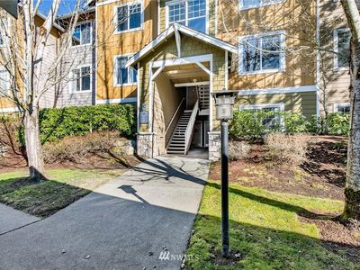 710 240th Way SE UNIT C203, Sammamish, WA, 98074
