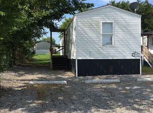 1219 W Choctaw St TRLR 1, Tahlequah, OK 74464