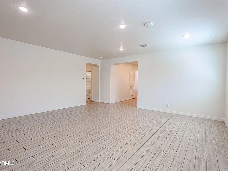 16739 W Sand Hills Rd — Photo 13