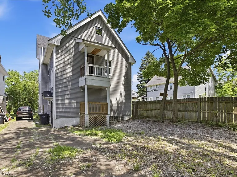 1842 Colonnade Rd #UP — Photo 2