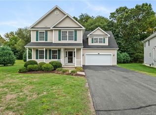 9 Masons Brook Ln, East Windsor, CT 06088