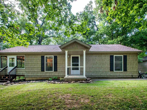 282 Maple Ridge Ct, Dahinda, IL 61428