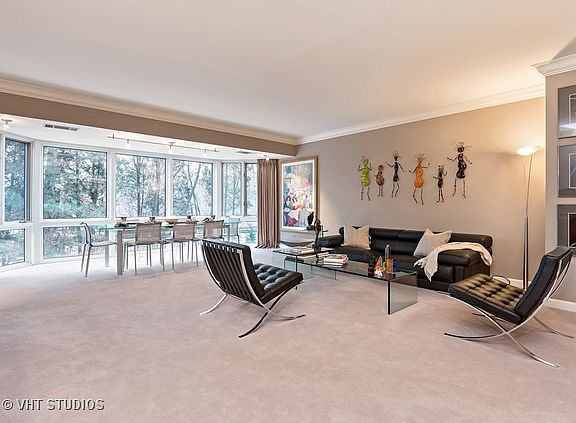 4th image of 601 Mulberry Pl APT 2C