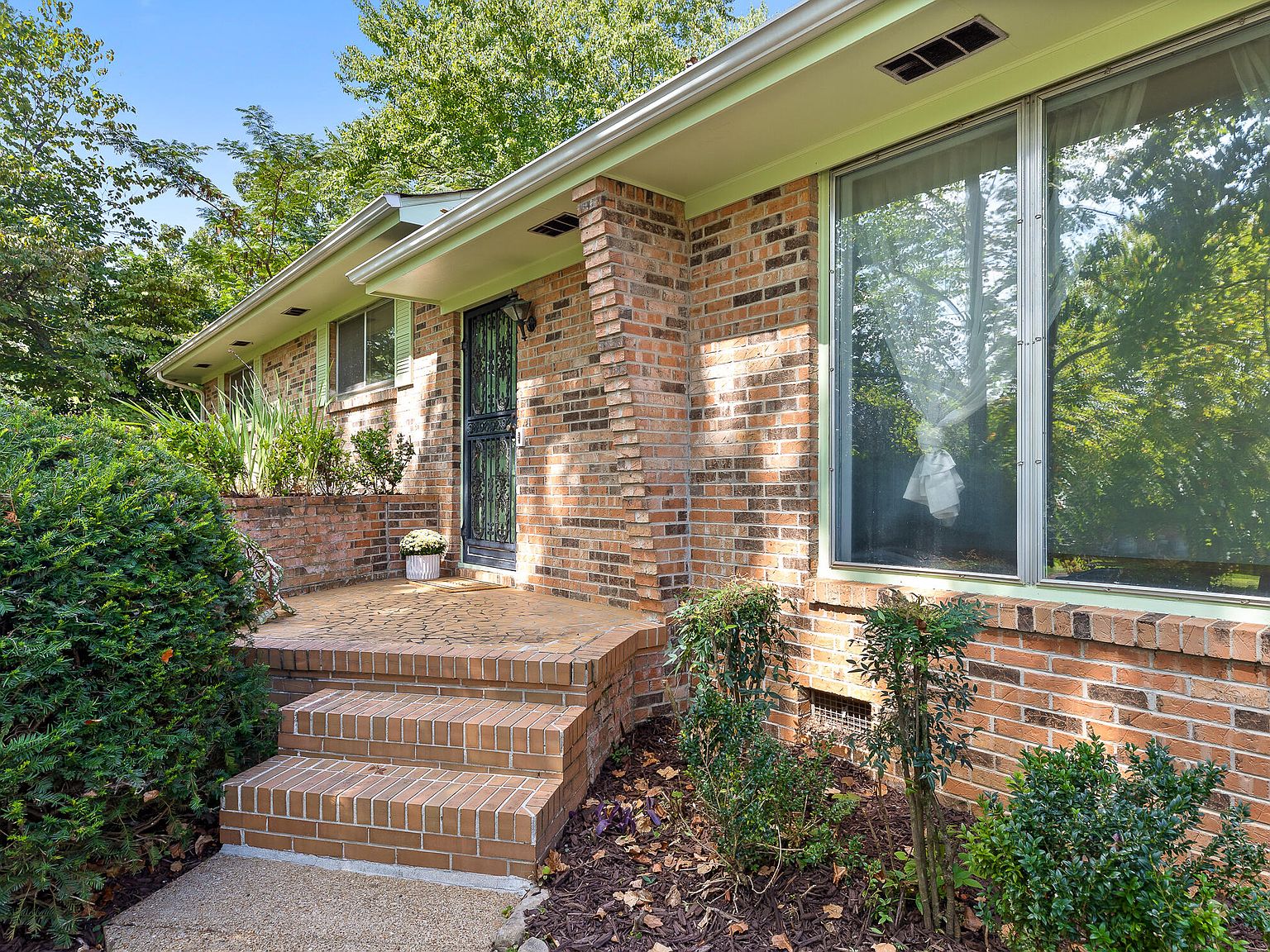 3911 Yorktown Rd, Chattanooga, TN 37416 Zillow