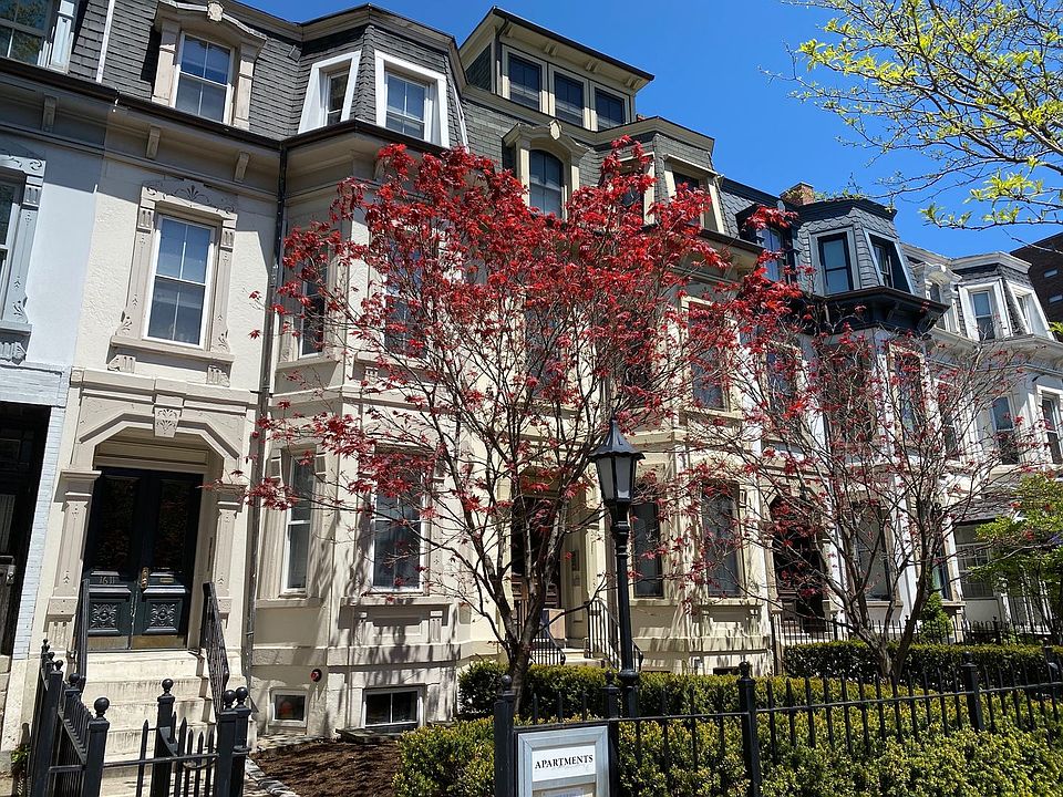1st image of 1611 Tremont St APT 3
