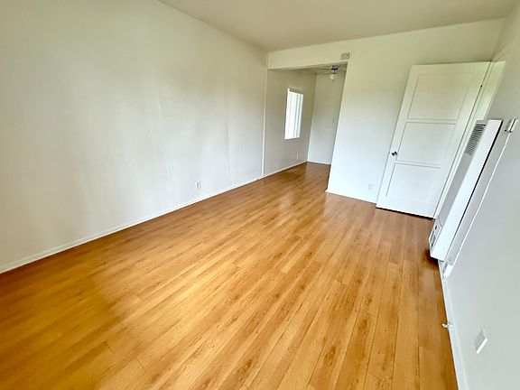 4th image of 1344 N Whitnall Hwy #1