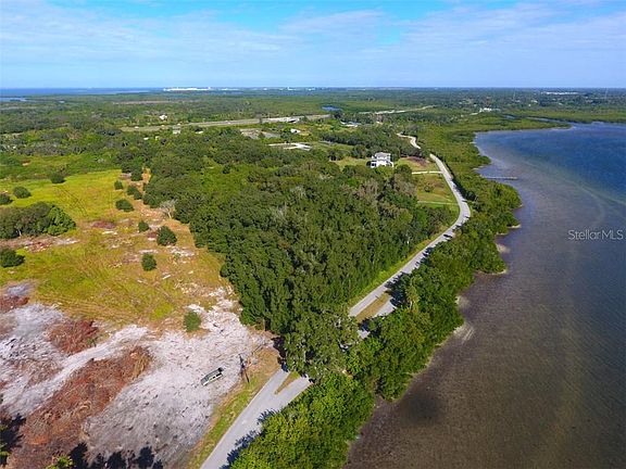3rd image of 234 Bayshore Dr