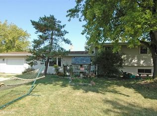 W2698 Zion Church Rd, Mayville, WI 53050