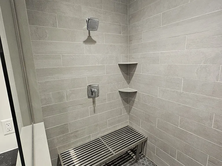 319 Broadway N #304 — Photo 15