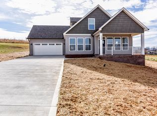 179 Settlers Pointe Cir, Maryville, TN 37804