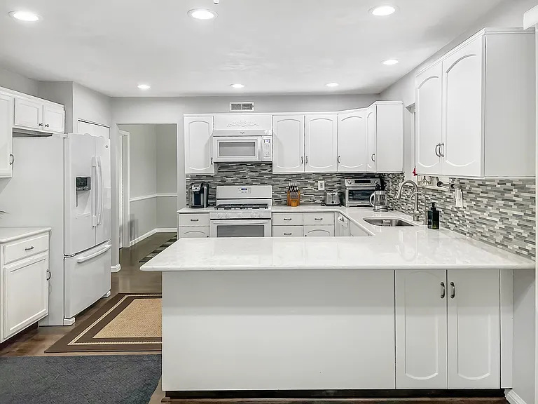 1026 Woodleaf Dr — Photo 18