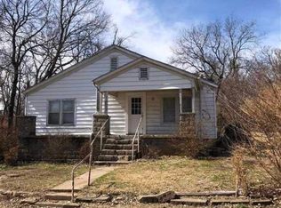 920 S 13th St, Ponca City, OK 74601