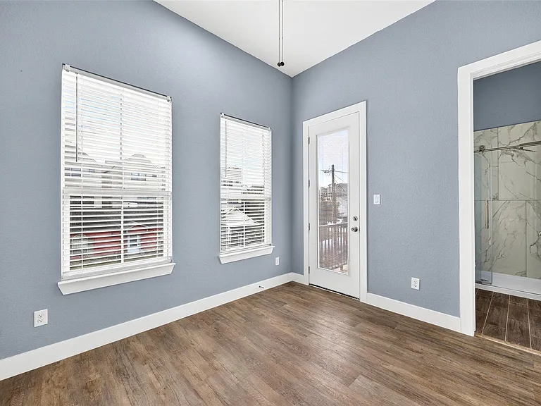 2310 Detering St #B — Photo 19