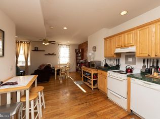 1543 W Thompson St FLOOR 2, Philadelphia, PA 19121