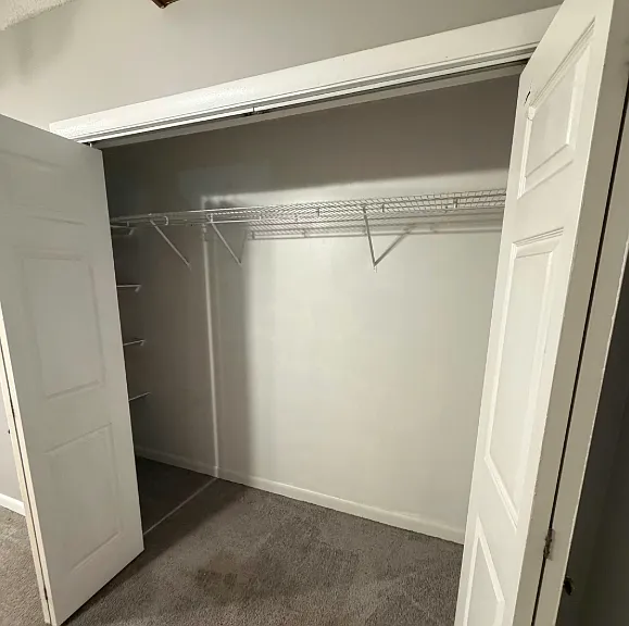 207 Rodman St #3 Fall River, MA Newly Renovated 2 3 Bedroom Apartment Flexible Layout — Photo 26
