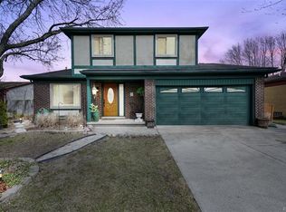 241 Meadowlake Rd, Canton, MI 48188