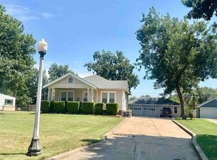 517 Virginia Ave, Ponca City, OK 74601
