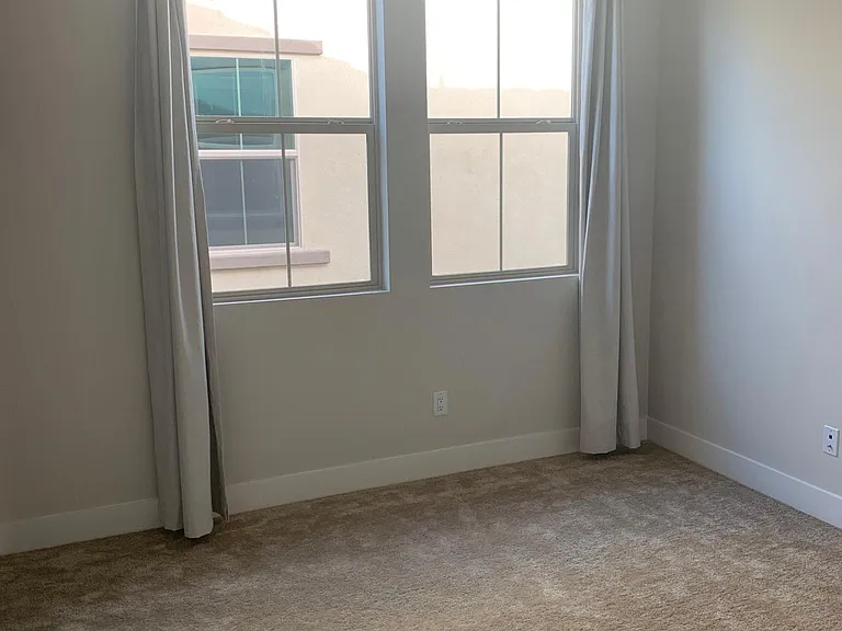 9871 Skylar Ave — Photo 28
