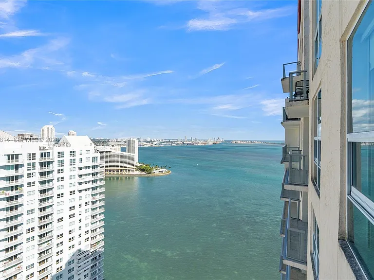 1155 Brickell Bay Dr #Penthouse 102 — Photo 38