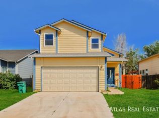 965 Square Dance Ln, Fountain, CO 80817