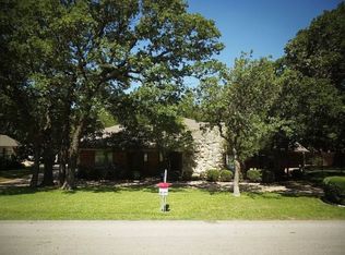 3904 Deepwood St, Colleyville, TX 76034