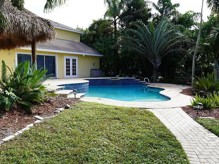 1575 S Banana River Dr — Photo 26