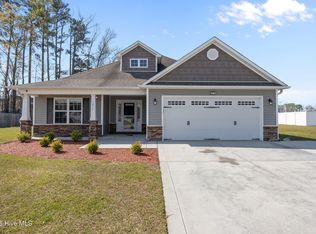 2812 Cresset Drive, Winterville, NC 28590