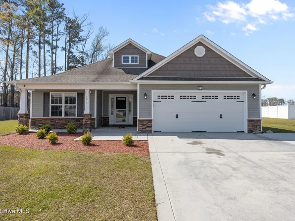 2812 Cresset Drive, Winterville, NC 28590