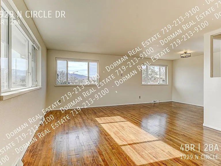 1929 N Circle Dr — Photo 21
