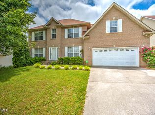 1405 Wineberry Rd, Powell, TN 37849