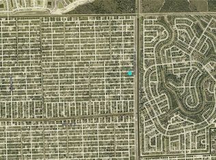 2505 66th St W, Lehigh Acres, FL 33971