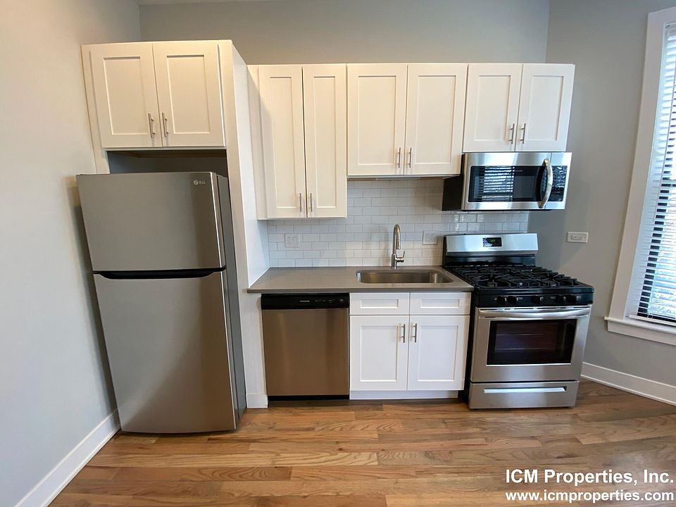 1st image of 2107 N Sedgwick St #1R