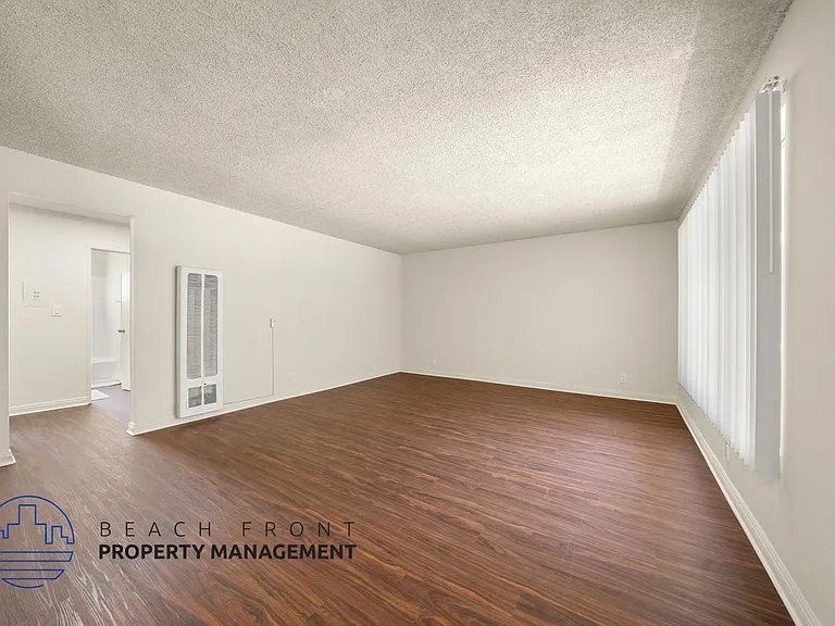 8439 Adams St. — Photo 15