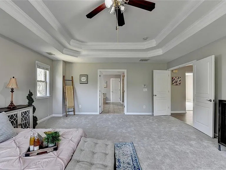 4805 Shelbourne Dr — Photo 53