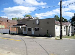 5253 Washington Rd, Albany, OH 45710