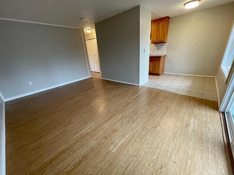 6814 Rainier Ave S #10 — Photo 5