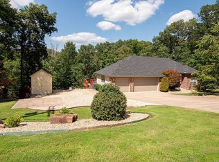 24 Manchester Dr, Bella Vista, AR 72714
