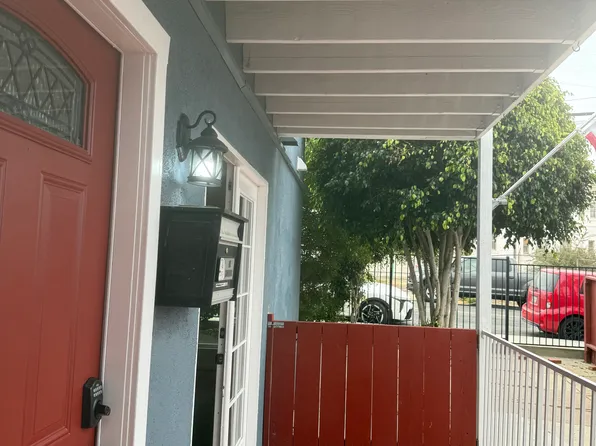 813 Carey Rd, Oceanside, CA