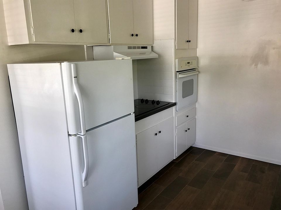 1st image of 1223 Garden St APT J