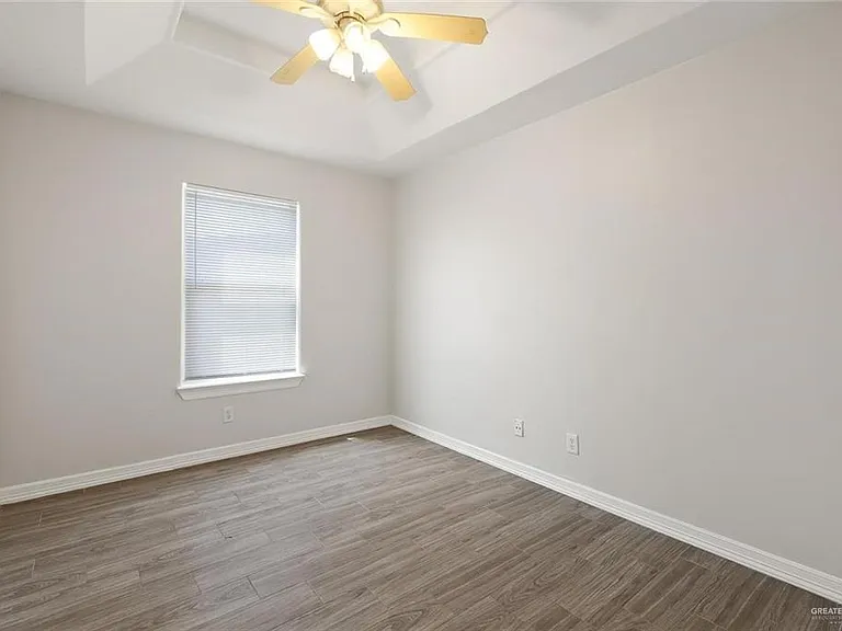 1521 W McIntyre St #4 — Photo 9