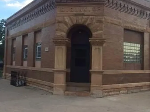 141 N Rice St, Kasota, MN 56050