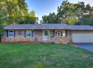 3123 Greenlake Dr, Decatur, IL 62521