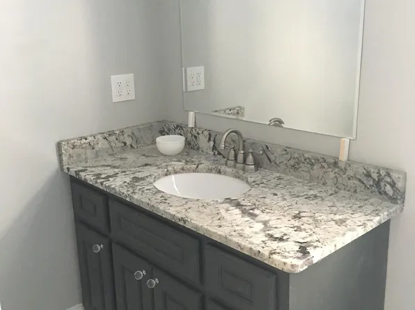 316 Long Hill St, Greenville, SC 29605
